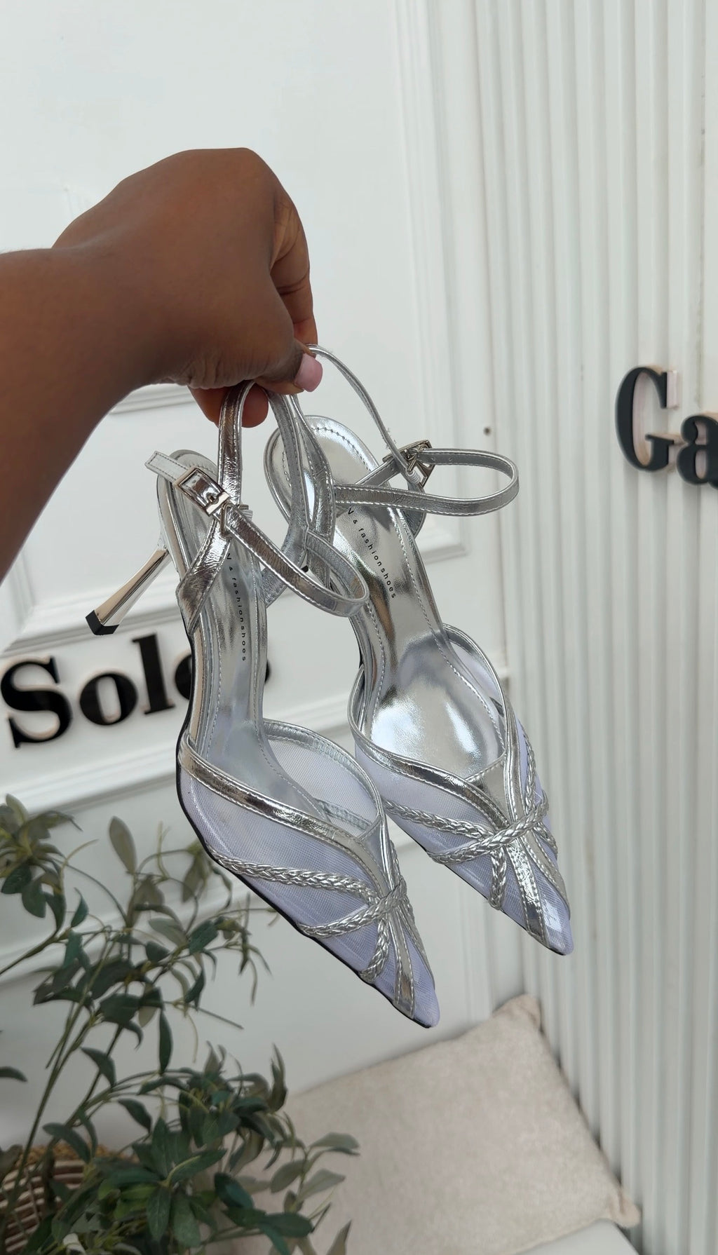 Lois silver heels