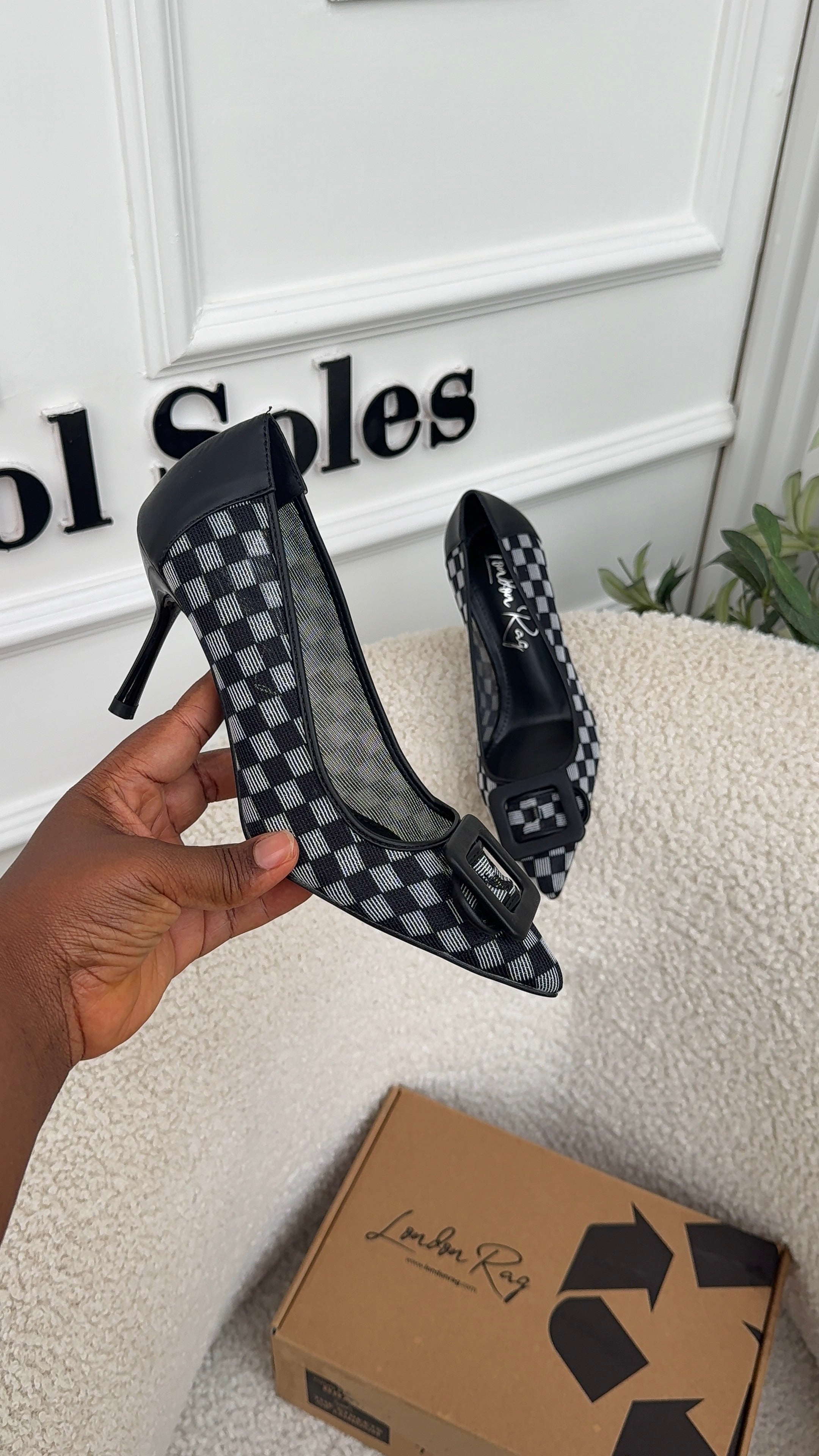 Anna block Heels