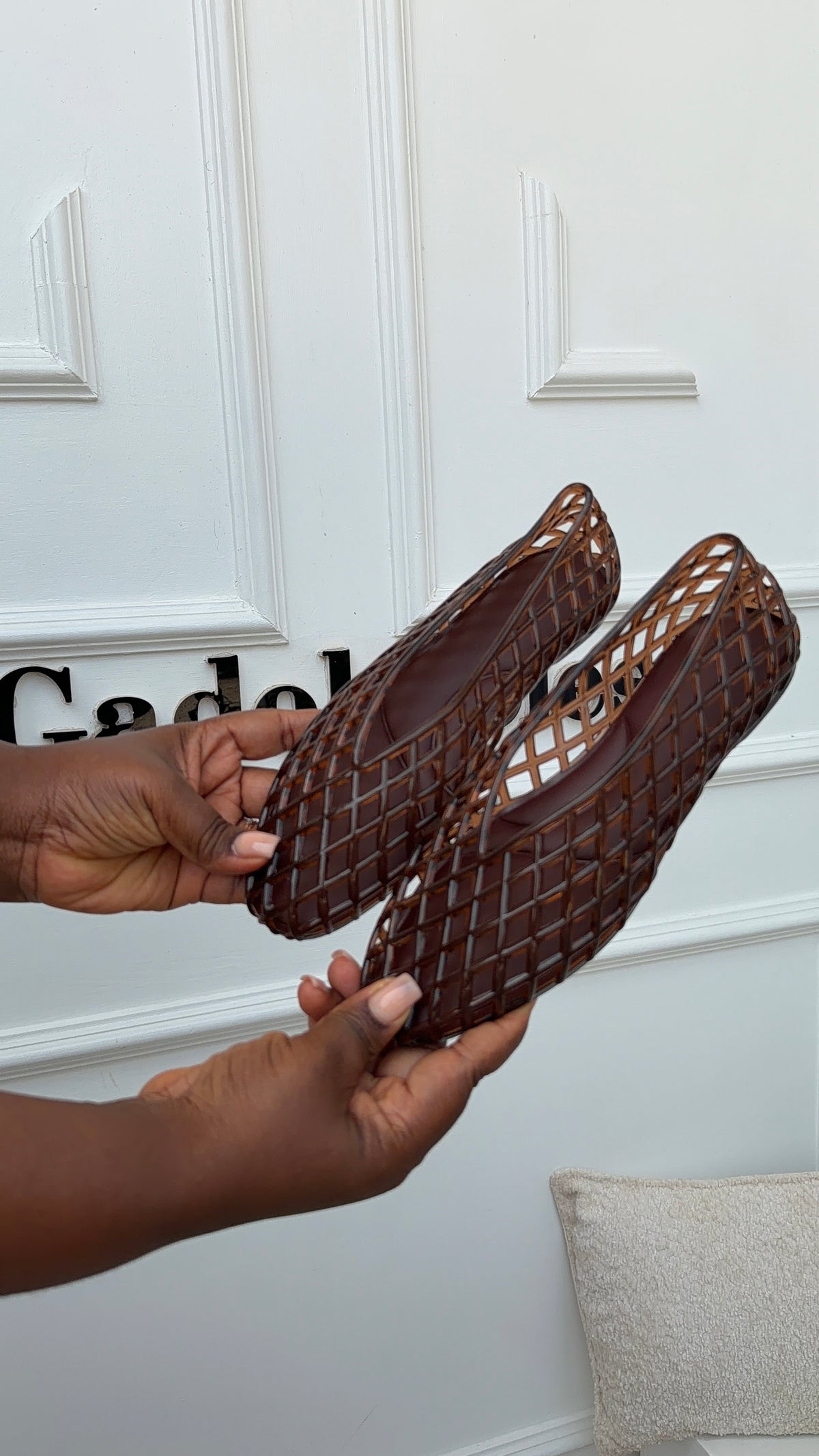 Ruby PVC flat