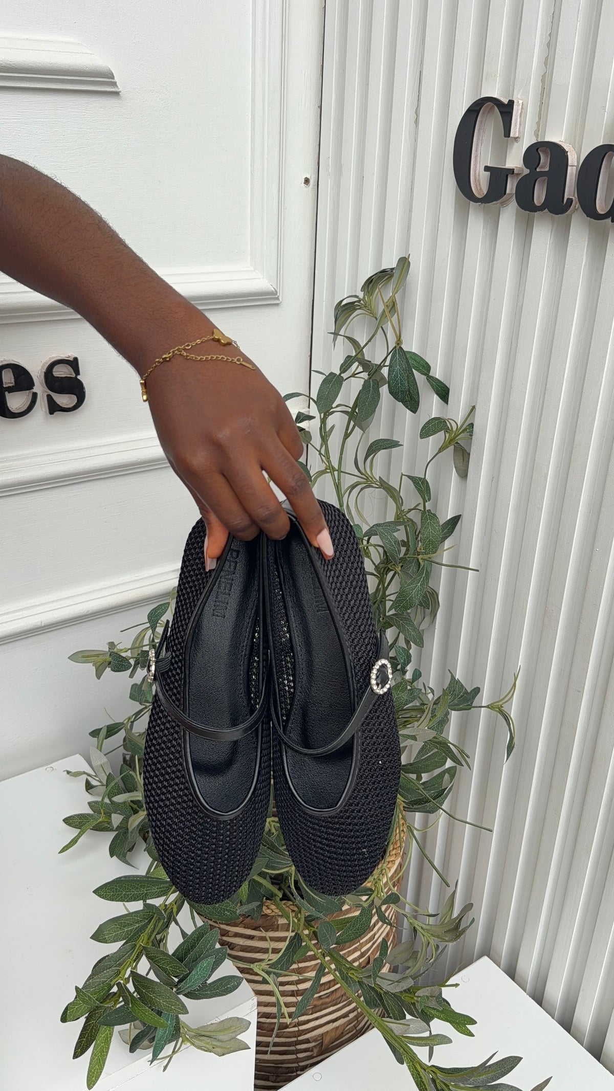 Sena black ballet flats