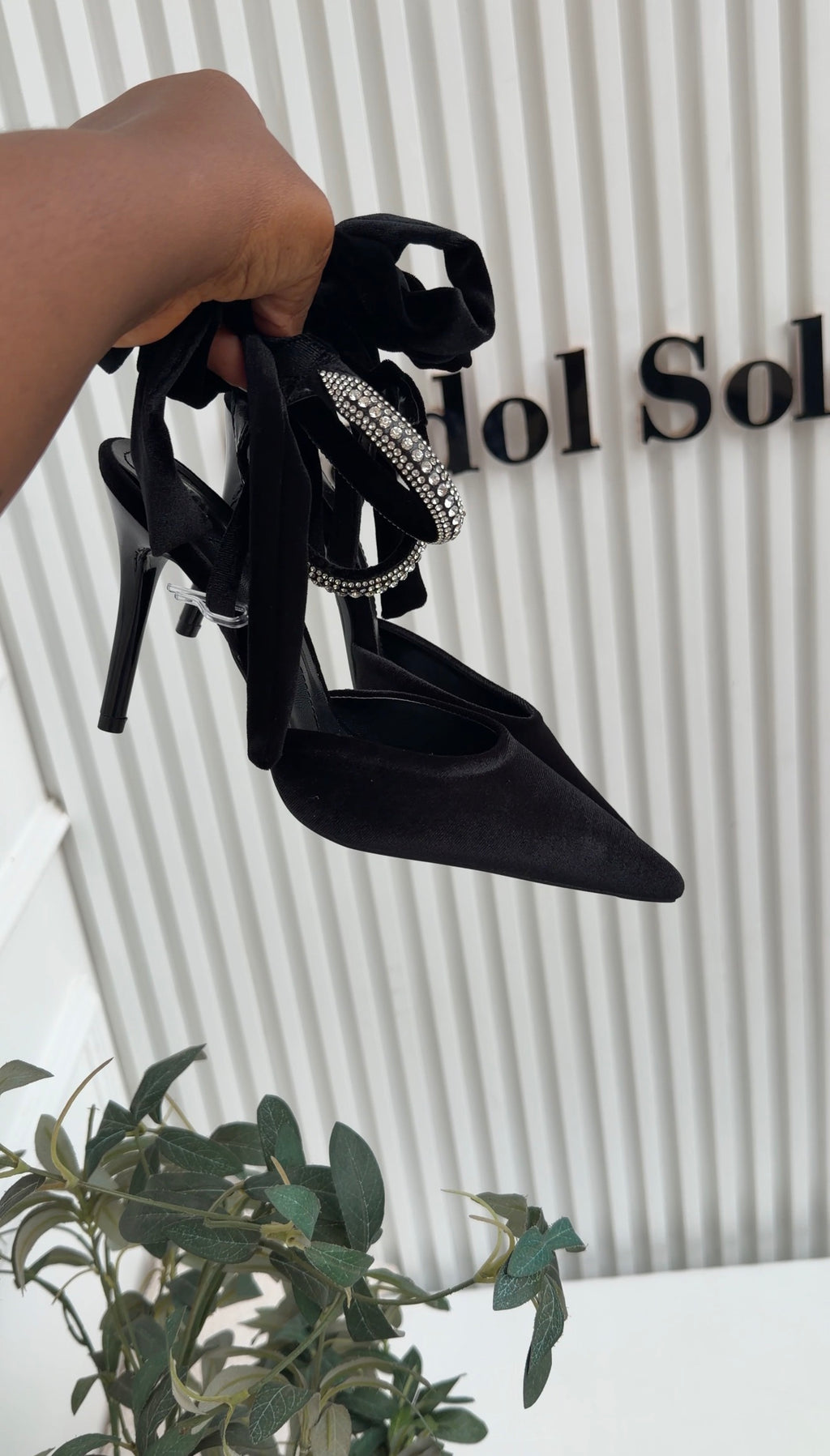 Elaine black heels