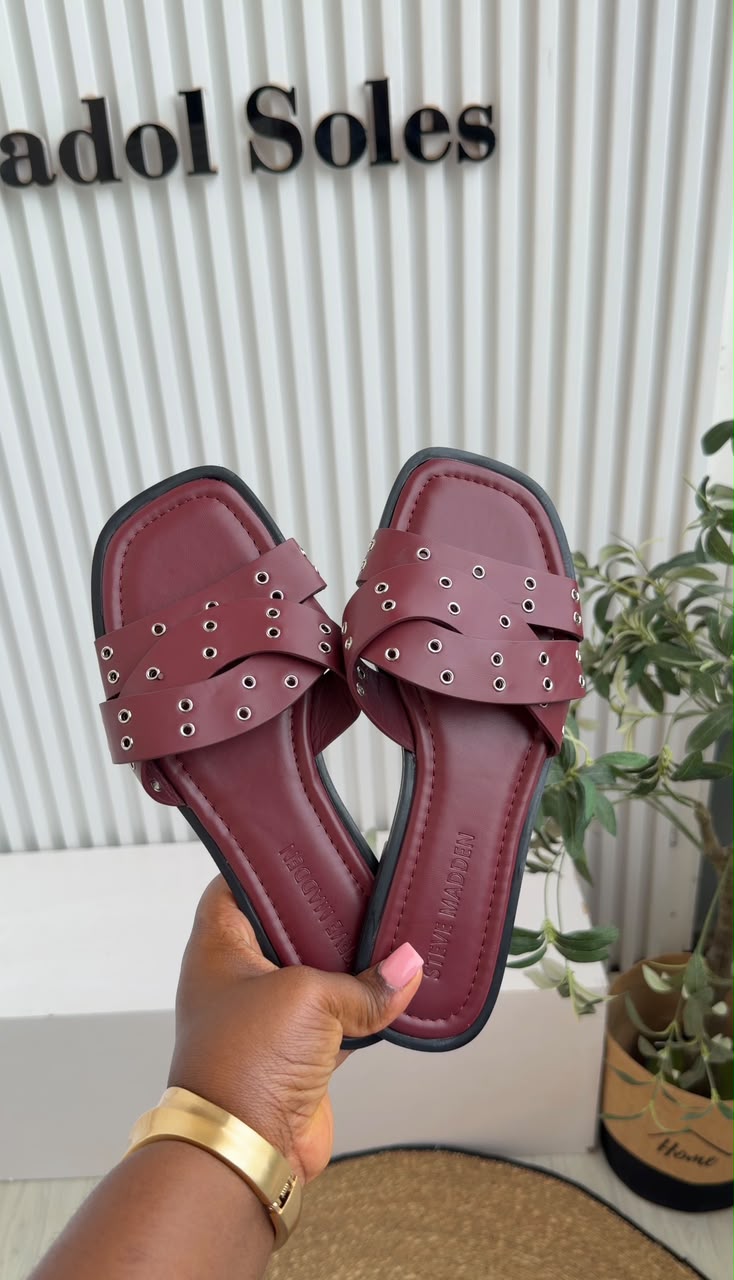 Rivet Maroon Flat Slides