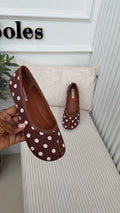 Vonzelle Tabi flats Brown